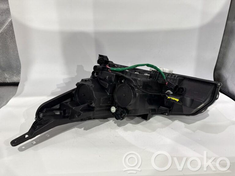 f42dc0bb491d4ae805837aba6cb6a603-deda39d6292ced13616258464c97d343_headlight_headlamp