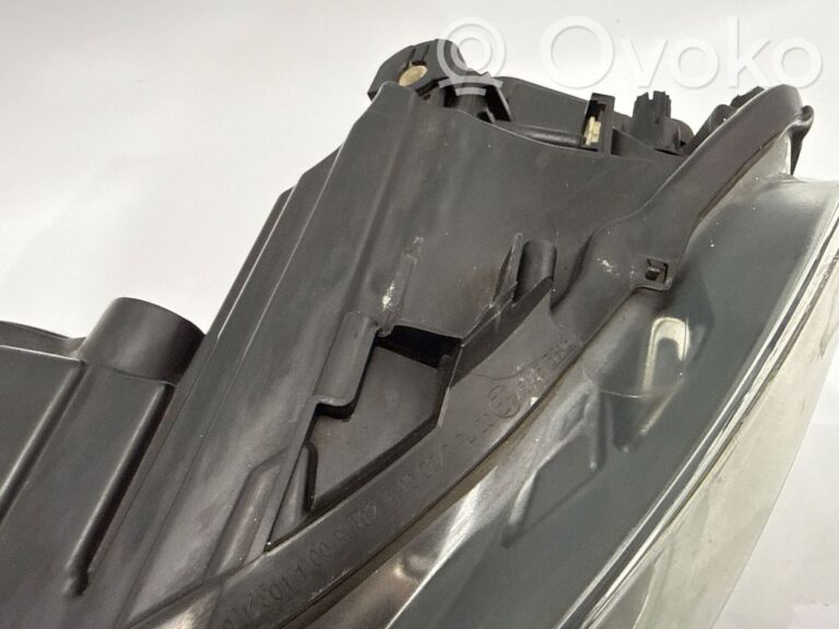 fc43b3dc1601326ef130202ca2a8958d-ad0fda013ed01c117b0aafaeccfab73f_headlight_headlamp