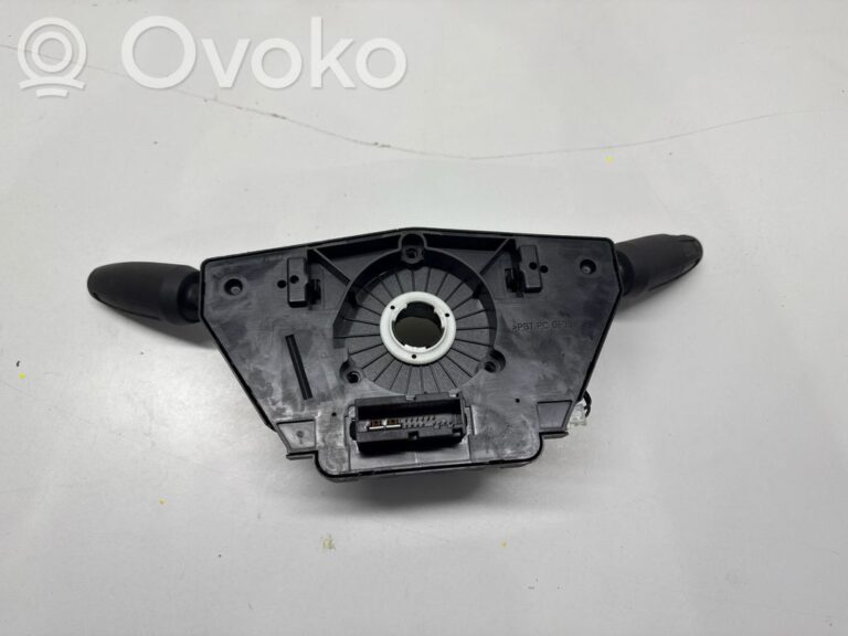 fde696260d39ee6bb2cb3eb6f631f64f-e6897faec09e133f1830905ce4cab2fb_wiper_turn_signal_indicator_stalk_switch