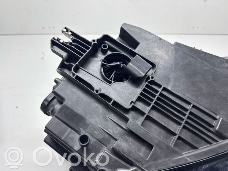 01bb285e28eb219262d18ccb310ceaad-a391db3b01226bf3d9e3c86518ee10ab_headlight_headlamp