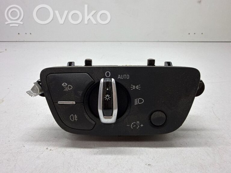 04811e692ad01338c961b1a04987ce1f-46d3a6e3986a648285b850d8530affa5_light_switch