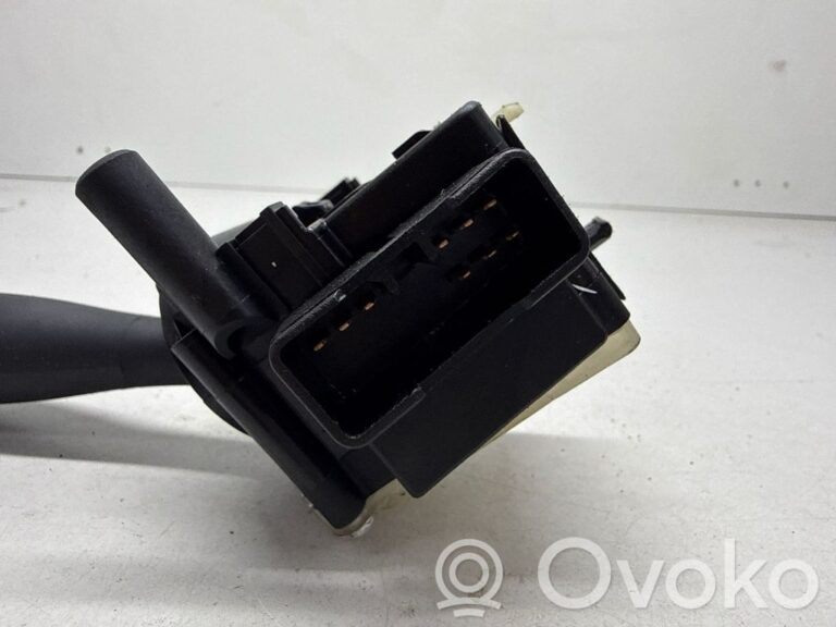 07652ed1dfcb0f005cecb81b6f38a8a4-c8ac3466c2cf6af26512c2c66ea2c78e_light_switch