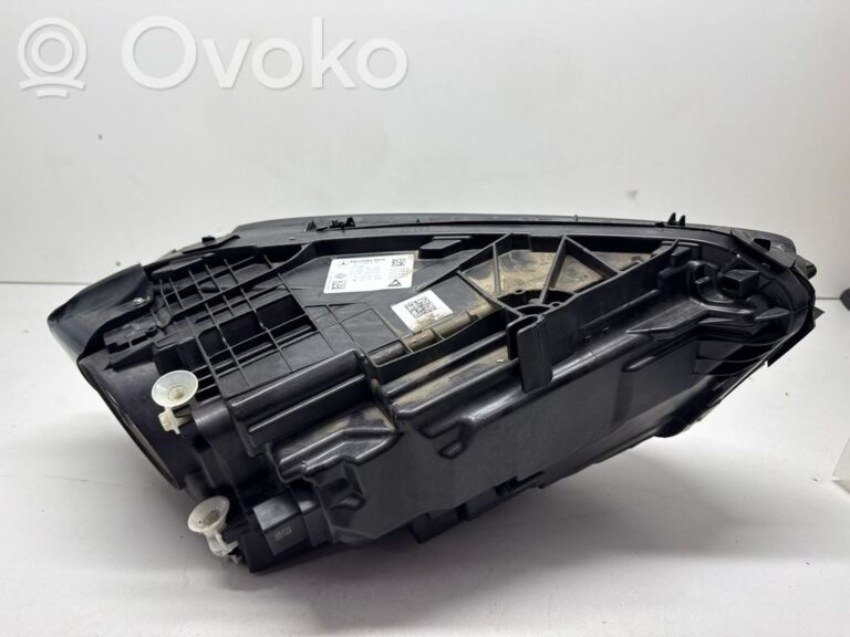 07bd11d4ac5653ed07c42704b3a482fb-e9508cfd7a2f15f9e31e61adc1f0c3ca_headlight_headlamp