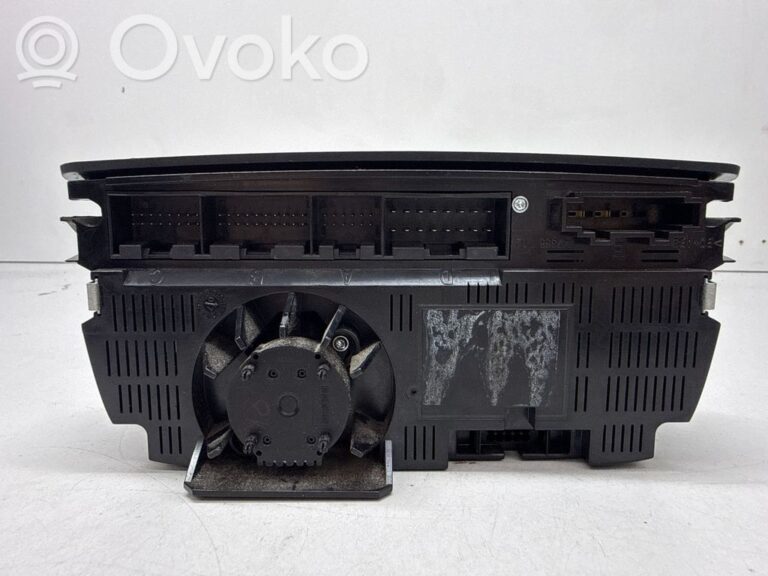 10d3bb3a10c8c8c3be3877b33de00538-29f75e78db9ffe771f56be40c6cf61ba_climate_control_unit