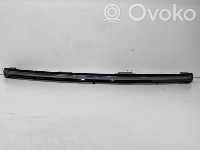1ce6b9cfe7247d2c11d86556e6dc3fe3-6d2aaf68df228bc8b6a926c53f8af408_headlight_headlamp