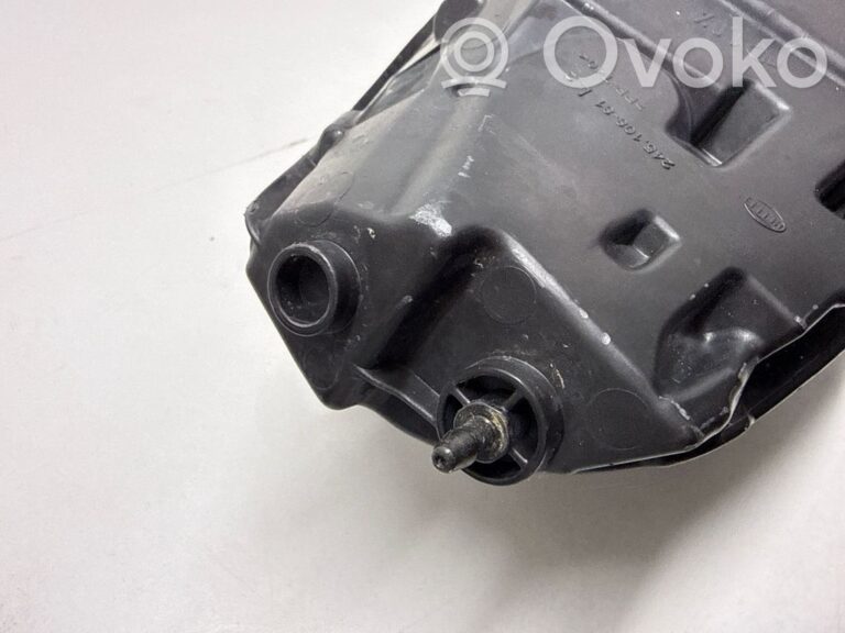 30943a33e3fbdff606f8c4544e24ebbd-5e025c8ec392dd25b677260dc7426387_headlight_headlamp