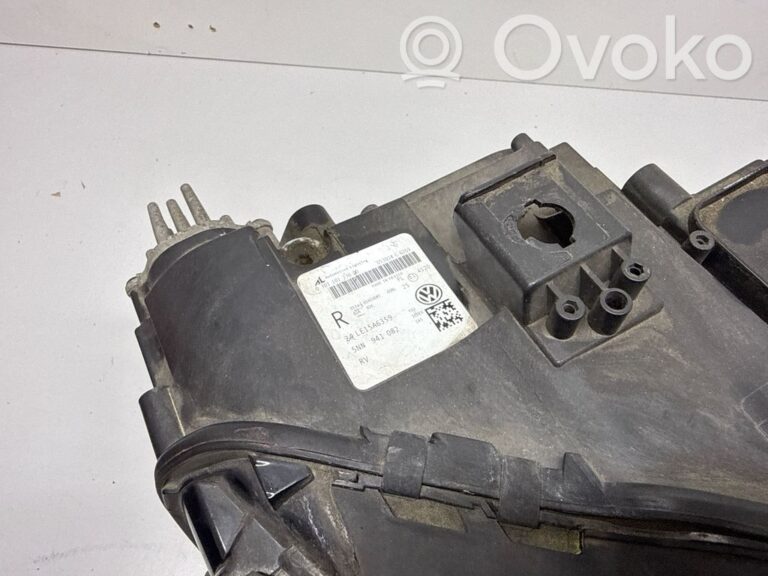 38e554151adf17f7966e62806bcf4dac-33f82fd5fd5af59d64e24fcc2812b193_headlight_headlamp