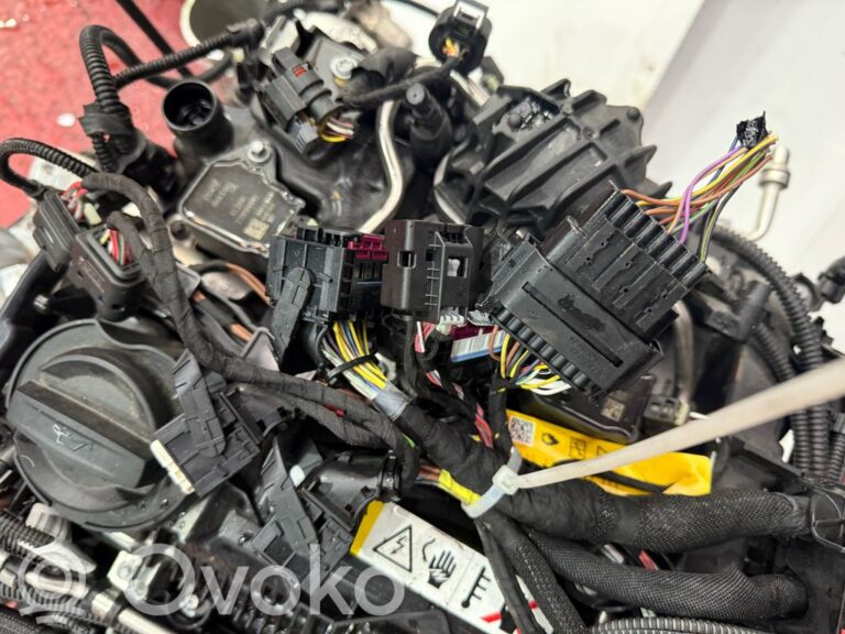 3a340b478dc8560599818dfd01532e56-bmw_1_f40_engine