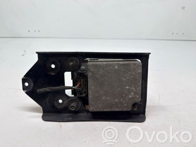 3e45481d6143236eda7147c7136eae81-98f3093803b442903c418c2a140501e4_distronic_sensor_radar