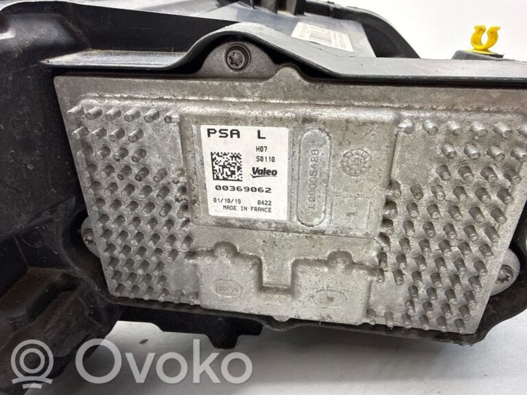 429e2ce1fe83cf1219ab9490471a7e4c-e9ad6ebb70853c9671f7ef7fc5edba29_headlight_headlamp