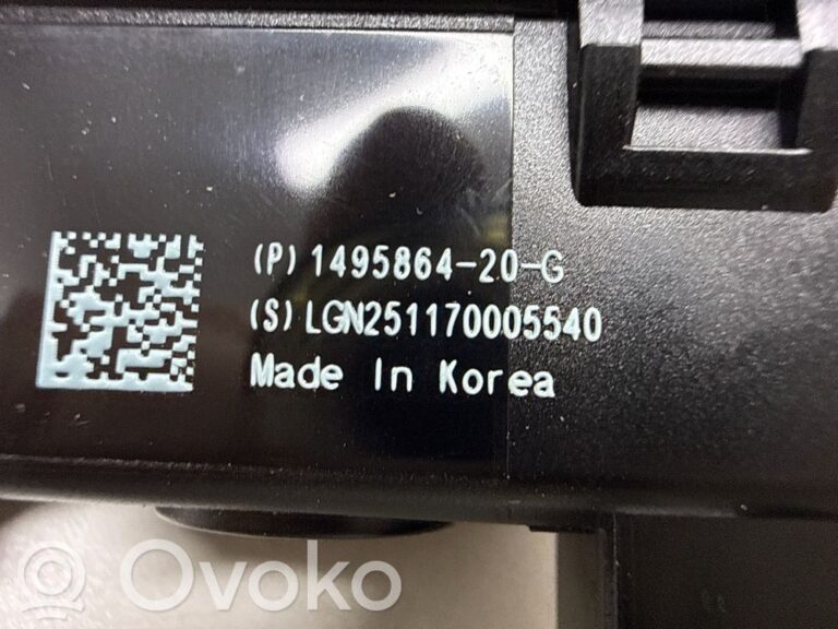 5533e441866ea31757e63b7e59e1fde0-17444c96c0e552eec9a445a360f614ec_side_fender_camera