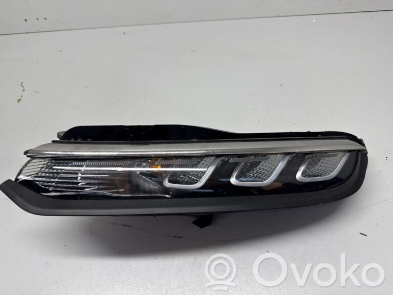 5cc587377982d0909857f0c775b4f4ae-b4dc0db00dc7623e386134ca6f006a45_rear_tail_lights