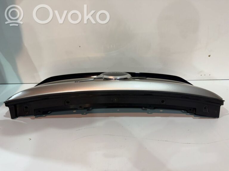 5e030826145c1d5b504819fd9a810566-17f80c37fc24cc077a1f03f9b1742cd8_front_grill