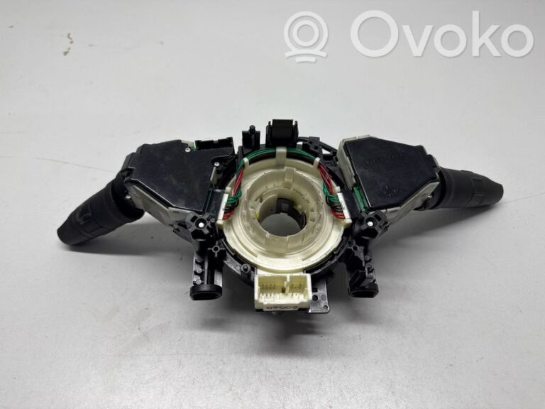 674906de23cbcb05e4cf389b183d87a7-5a8d46061e26458cc48bdb38f784fcb4_wiper_turn_signal_indicator_stalk_switch