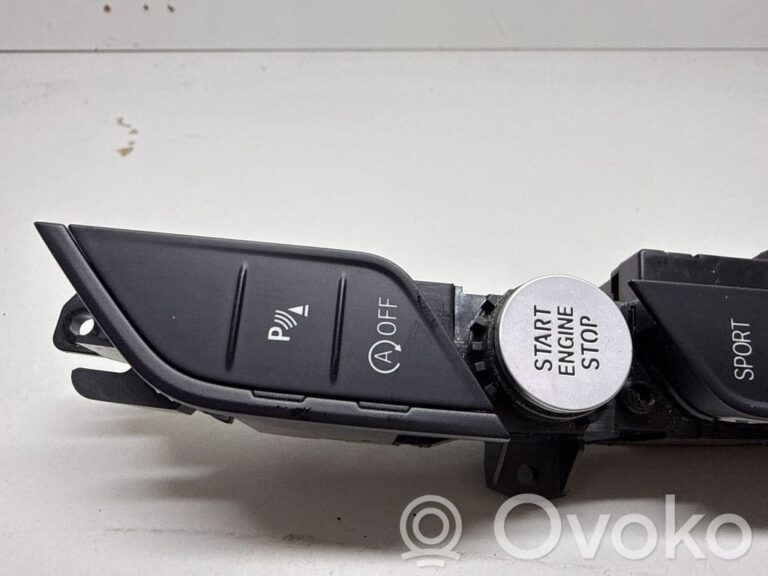 68fcfd5549c78205a0b6e3bf09e8fe35-5efad5b219825916caca7bc613719a02_a_set_of_switches