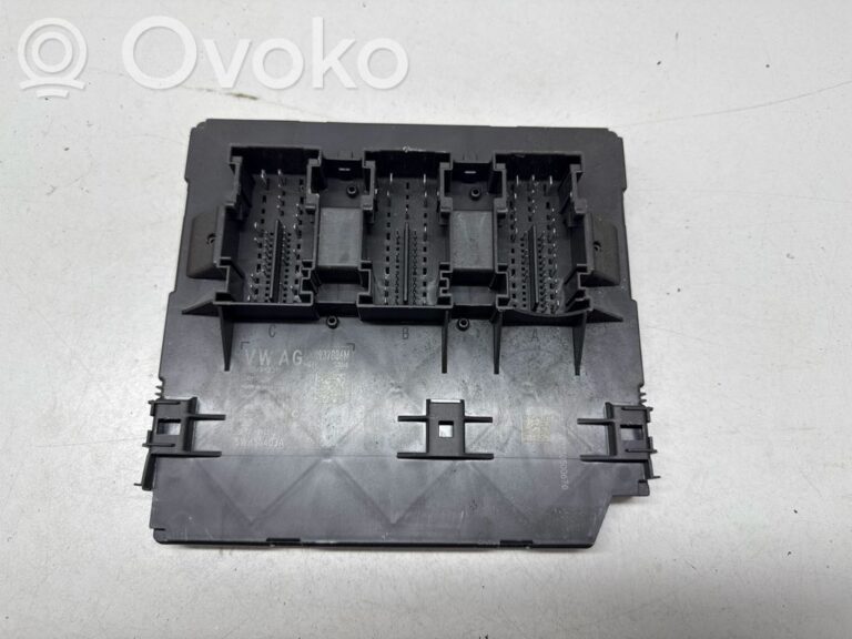 695f20a15da01da20f6d18c351dd353a-8f560abe111aed27aac253bd33685d30_comfort_convenience_module