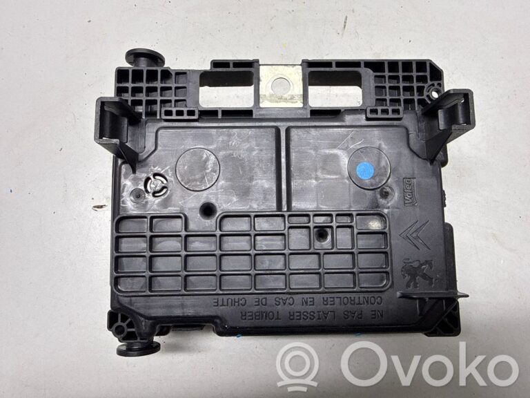 6f4dd6a90027b6a35d286bb9bf9a853f-f9734342c76733e62403b381cfe9866a_fuse_box_set