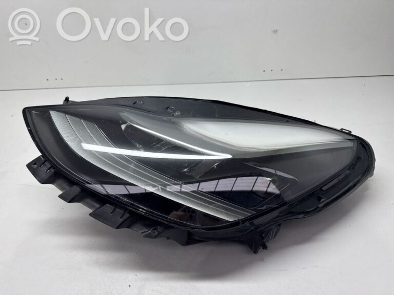 7cc2b34ce250dd11534f6dfe843aa85a-99e8651ef5fd878ca7ae01b9253fc15f_headlight_headlamp