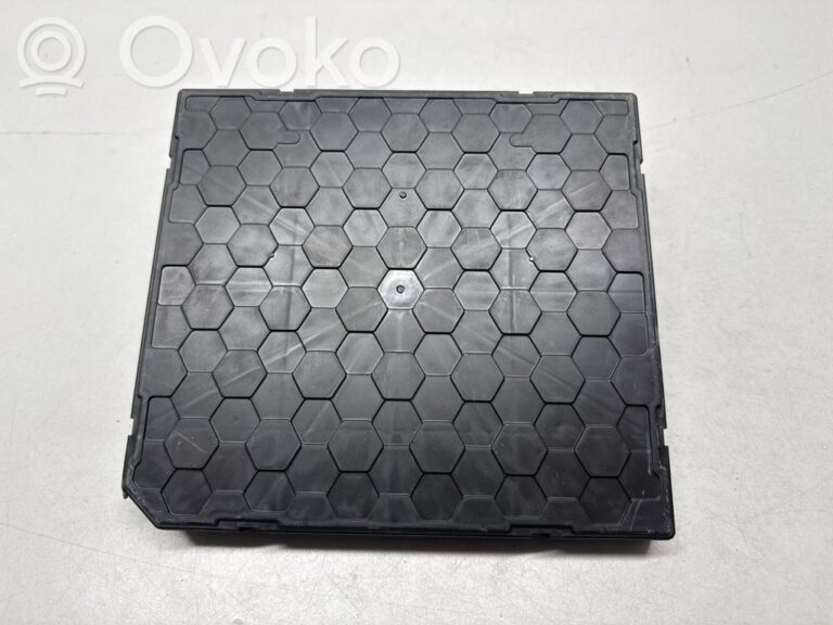 875aa1c57159e80c6b8d1235be1ab145-0aae2cb5ff5961aeaaa8c30712102a06_comfort_convenience_module