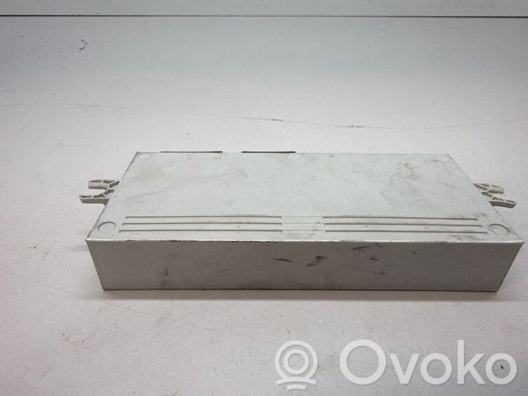 881f9440fbf46020d29092603b923a40-5f74eb8165ac669ce216c044b039d9e5_tailgate_trunk_control_unit_module