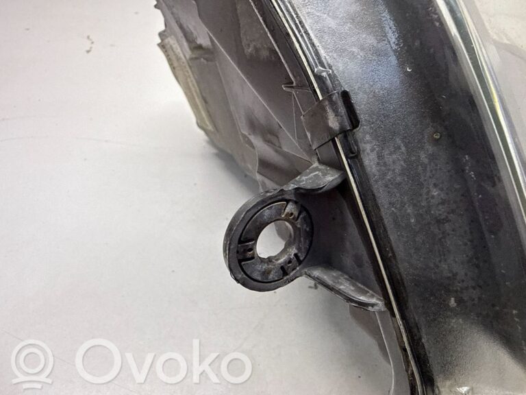 9019347391d1fe8b3655ed7ac6ef9a5a-ac68835ff63cb04a84dc6c1ff4b00c3b_headlight_headlamp