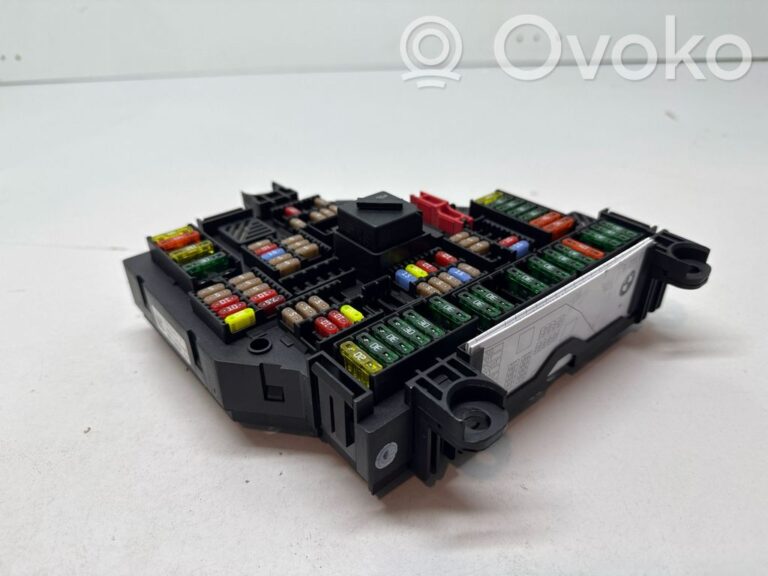 92ffb1d9beb62c9cc74cfd61a66bdb31-bmw_5_f10_f11_fuse_module