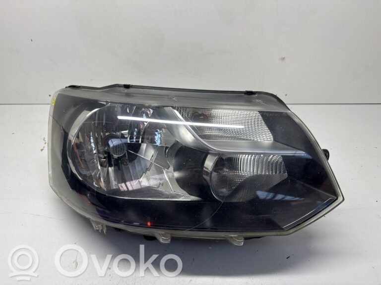 9750faa4811c864c7c5fca5b6b418bb6-14c4e5dd9e414c3de5c615f239f067a9_headlight_headlamp