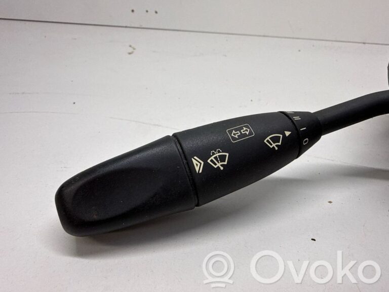 aa3525d522f91bacad0bd75de234f741-a972298f0b463abfbf532bdb18d3d22d_wiper_control_stalk