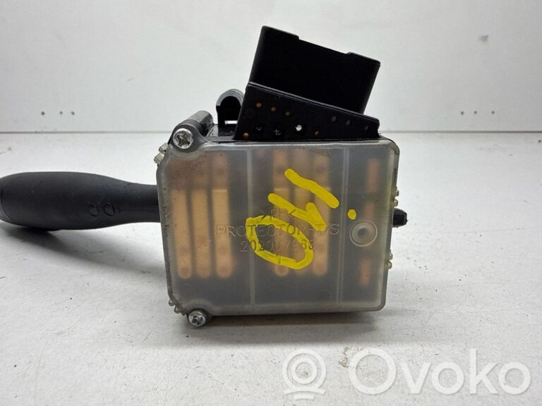 aaf7c96c179a9c428127ff10db7c0968-7dc7a2196d960f5dae67b56c40c35be2_light_switch