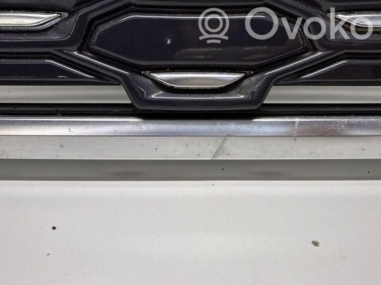 bed1cc6f8468c220694ae909114031d6-d022c96e335c19e8ddf1c82c52f35e31_front_bumper_upper_radiator_grill