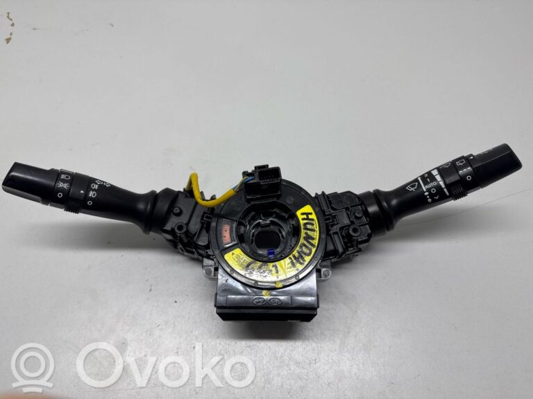 c47b1d0f99501ccaed882d36f969a41b-a79b6a76a92d98fc537eec216d8fff01_wiper_turn_signal_indicator_stalk_switch