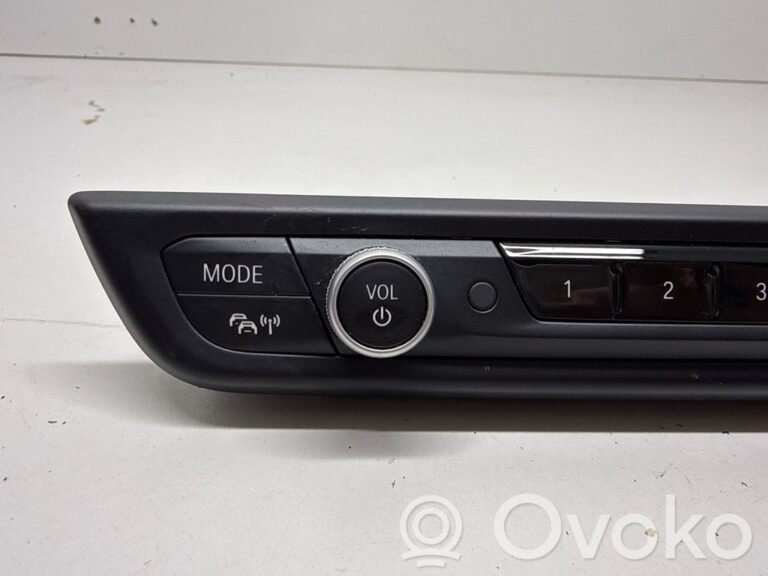 c825c103ca7d9f0a8fda89d3049e27d6-d63304973a04befd2c43fce7b804c06a_climate_control_unit