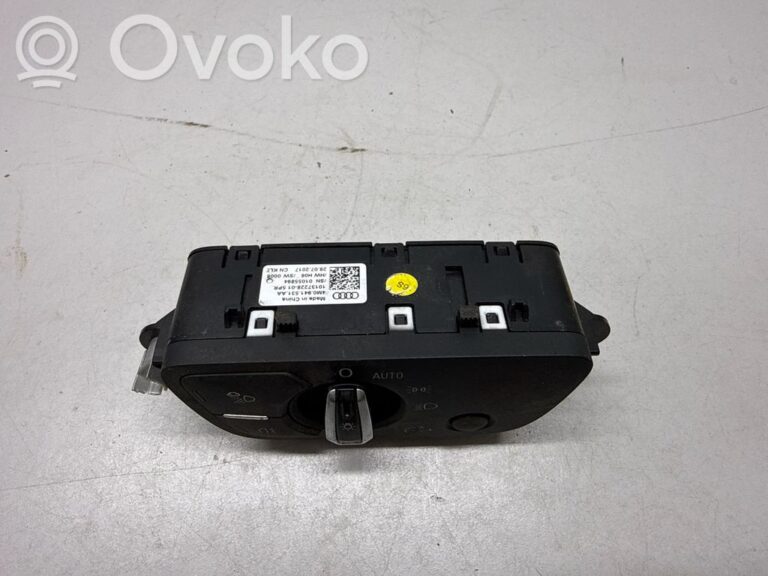 ca12006fc4377467b60def94678584d6-895f06a95b3b111e9aee2288168de698_light_switch