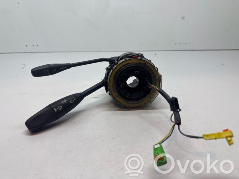 cbd7015966e52464554470e0582772bd-d23029b272a2f50ad54184d5294f995c_cruise_control_stalk