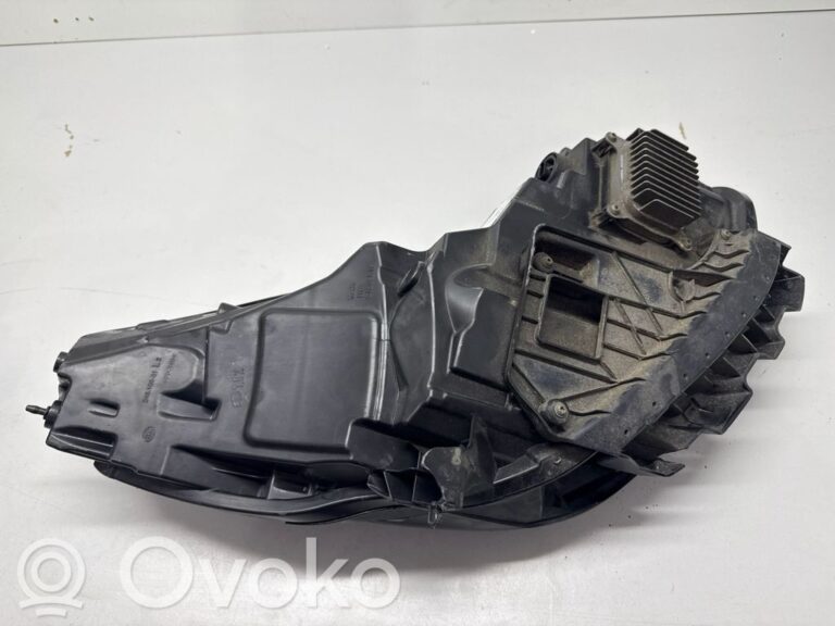 ccca3c5a5f205788b7c23515e1eba163-802ba31069cf26bb4b42a99a5f99ac84_headlight_headlamp