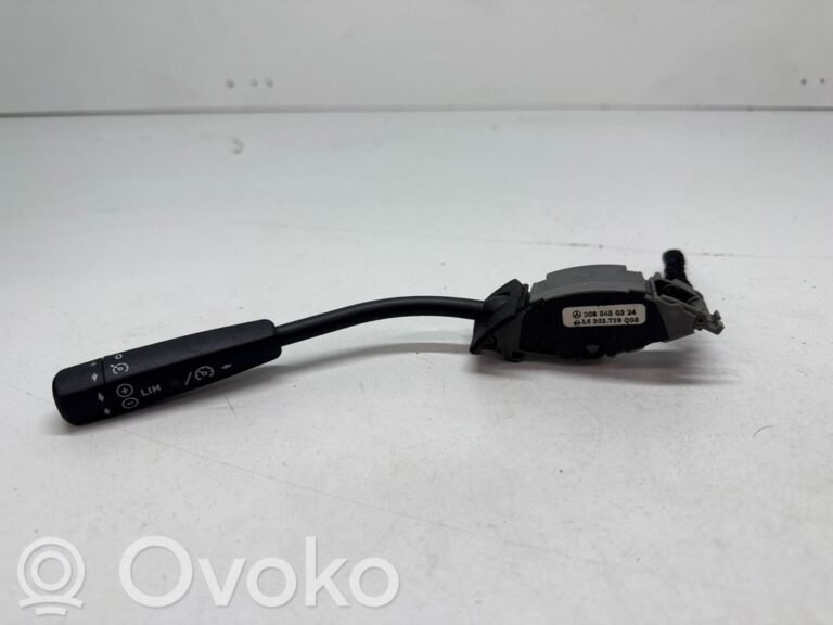 cdb20b7e6f21195204d5f32871c9f31c-7ece2c147088c635c954df2ff5162989_cruise_control_switch