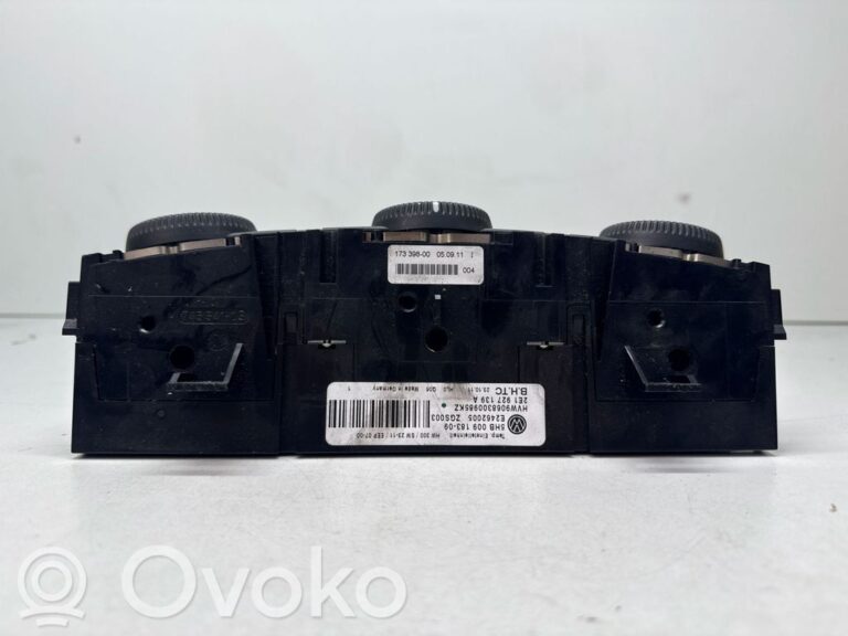 d998a8db65d330d91c3853d7cae5cf28-ea25d32ab381e0365f091b387c5895f2_climate_control_unit