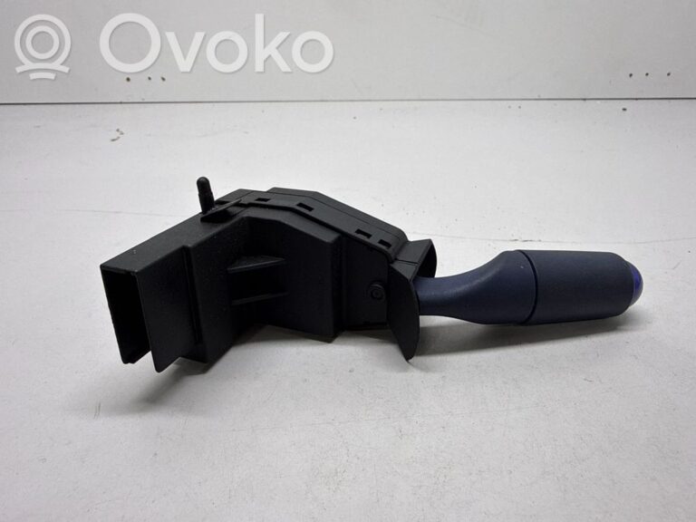 d9b038b099d00be074871977f2571baf-c4a2f3278e07b769c5999de0af525d23_wiper_control_stalk