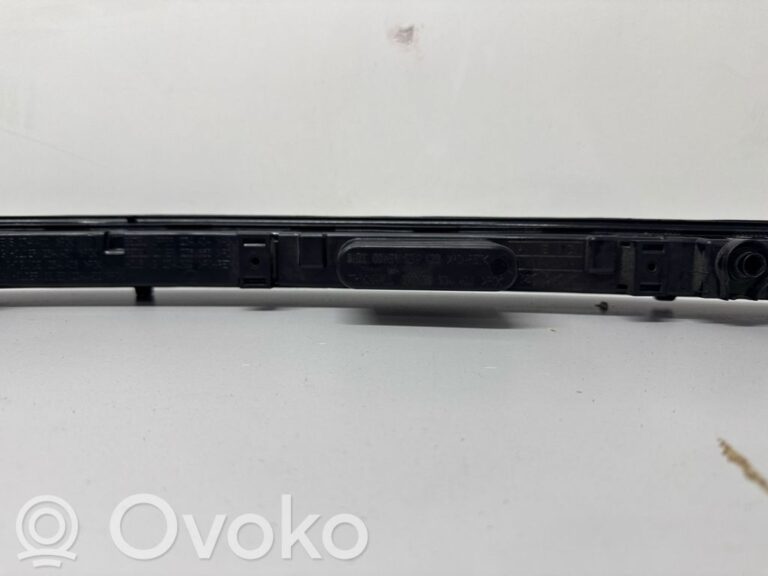 dc5109a838f1e70a434168bc00fa9f71-911a646fc4c0655a09f93f9ba77f3dab_headlight_headlamp