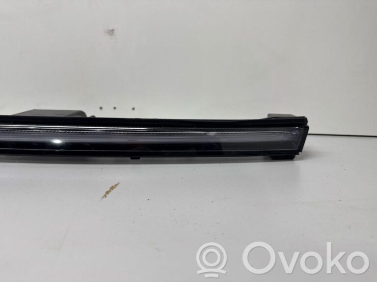 e7f8485cccf486de5eea21df4ccc0ca1-5438dbfd190a426ca073adc5e20185ad_headlight_headlamp