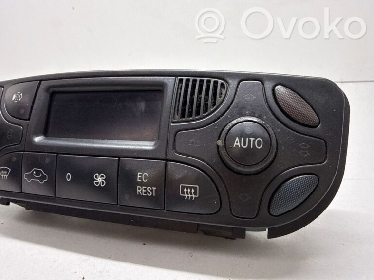 eb68c1fd29764a82fc32b42cea67a3cc-cbc3ac1f2940d5d30d686b6305db9b74_climate_control_unit