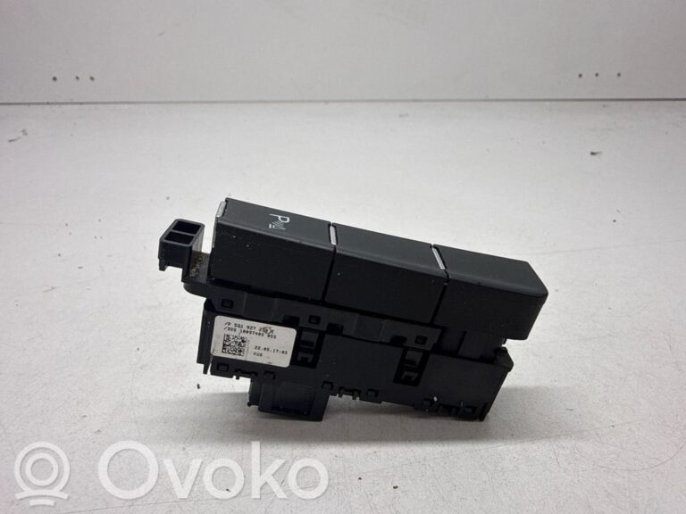 f736244a1a15ef276db3a8ffd5055267-84f21947d6ed1d2d36606f62af6b7198_parking__pdc__sensor_switch