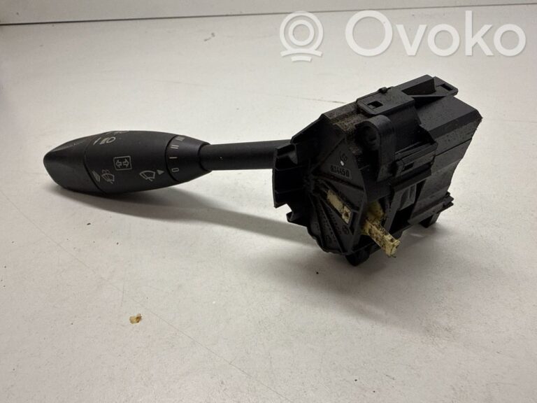 f9181f67a7b962287fa6b7fd2cfe4a2e-9bec68c591831cb350be77d29778044b_wiper_control_stalk