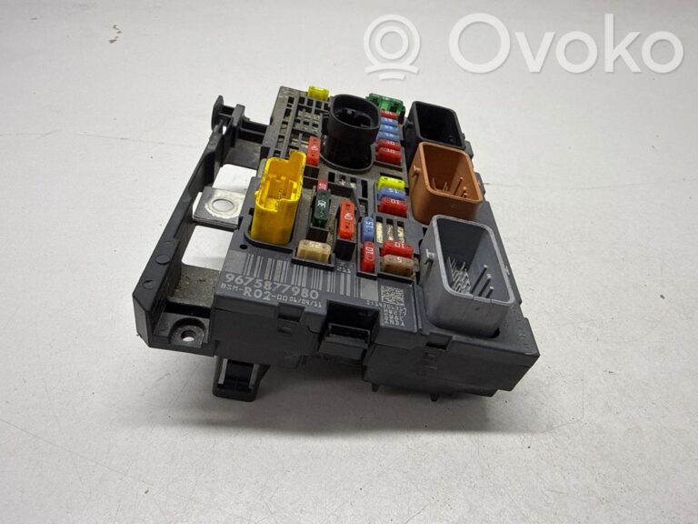 f944925137f1803137f63766484054b0-aa911c935c70ac9a48781b870f2db4b9_fuse_box_set