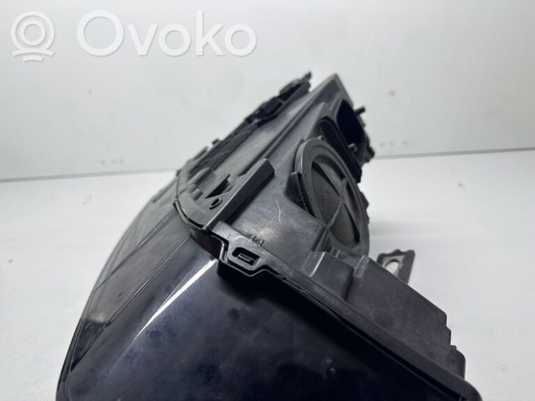 fc8f4d028f67678277984f1a3bc9d378-edb11265cd320068445eef7f0266b02a_headlight_headlamp