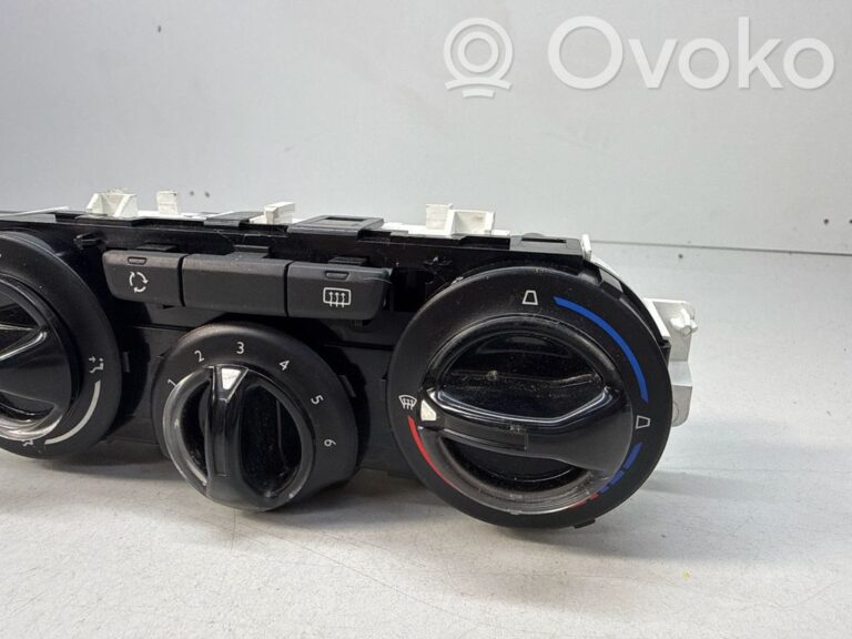 033616fba92c34742e9a8cfe5759dbb8-46be29e6a5a6c16b8665613a1127501c_climate_control_unit
