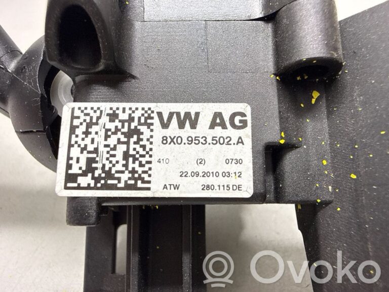 070ee9122eb1ae83fb8174e8127b5205-126ac26002e7a139632db49256c4d767_wiper_turn_signal_indicator_stalk_switch