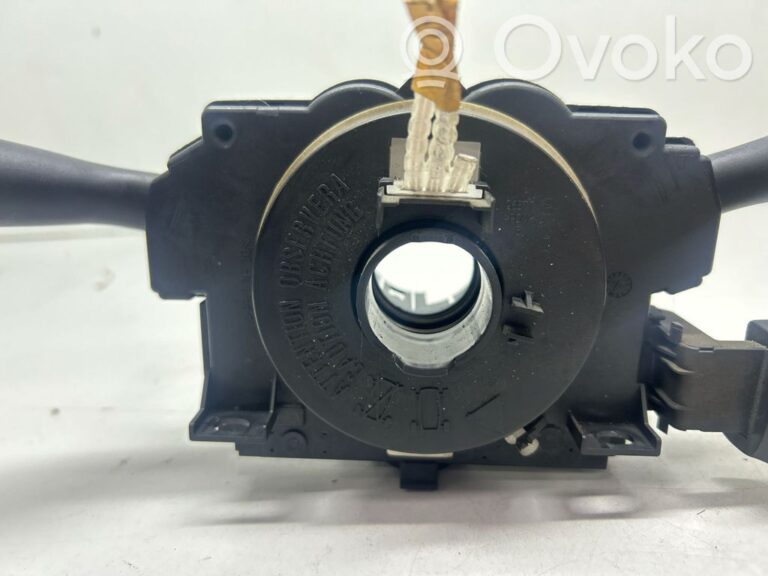 07f685e59a7bc066bd73fea13ae931bc-f792b558dcc7d19b74703bcf0594cd0e_wiper_turn_signal_indicator_stalk_switch