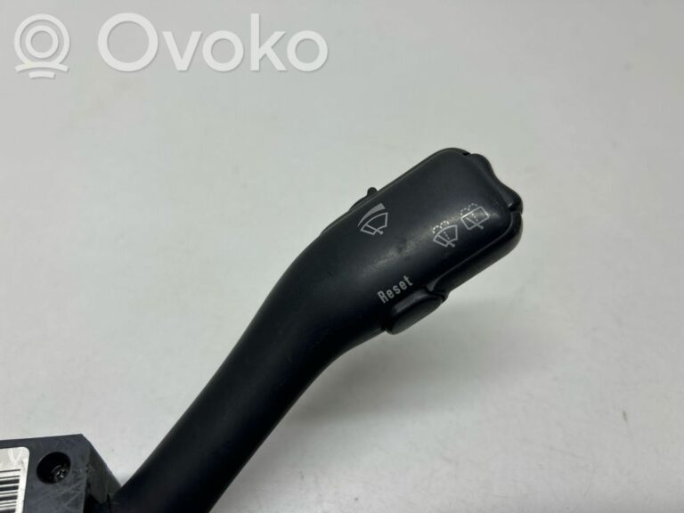 0bcb34dd9d34c43122b67ebe1e08226e-809ea0ca7b1b5bca9891882c5c247d4d_wiper_turn_signal_indicator_stalk_switch