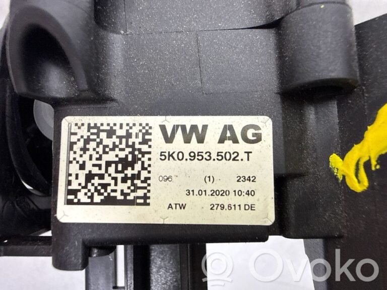 0c704ccb312b96c05e9a1ee072740a0c-aaac65db5ea3af0f9a376144c23458d2_wiper_turn_signal_indicator_stalk_switch